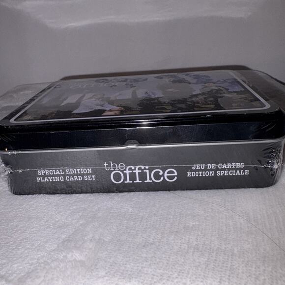 THE OFFICE-Dunder Mifflin Special Edition Playing Cards Set New-Sealed - Picture 4 of 6